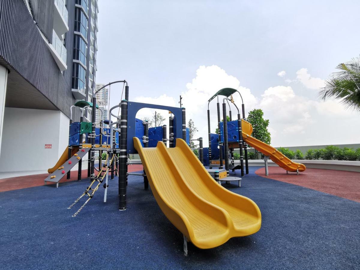 Apartment C818almas Seaview Netflix By Nusajaya (Iskandar Puteri)